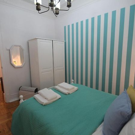 Nautic M1 R2 - Classy & Cozy Double Room With Shared Bathroom In Marques Pombal Лісабон Екстер'єр фото